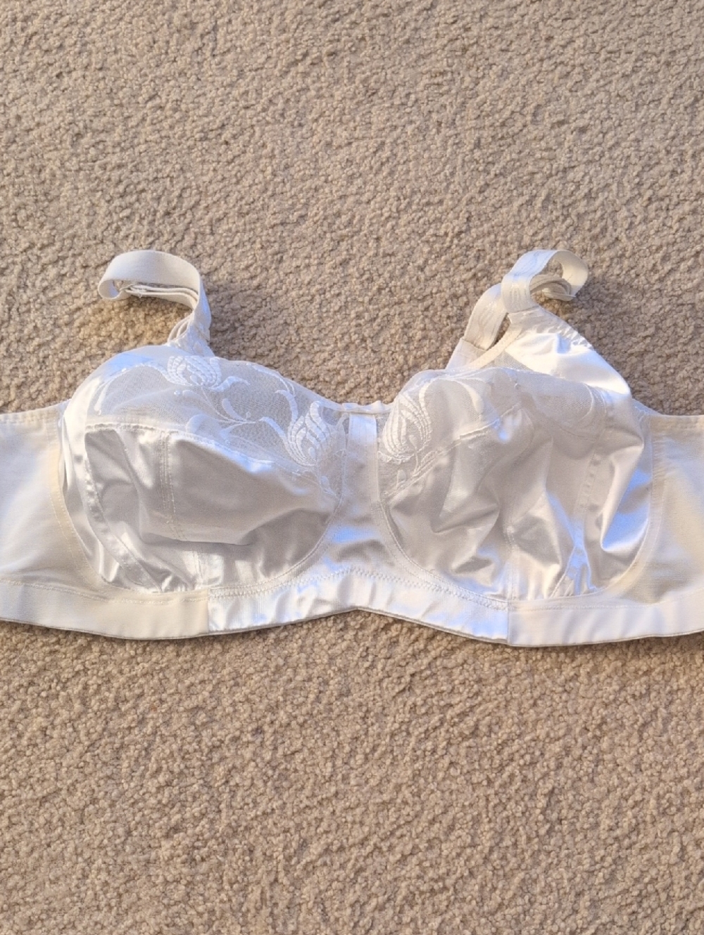 Elomi White Lace Underwire Bra